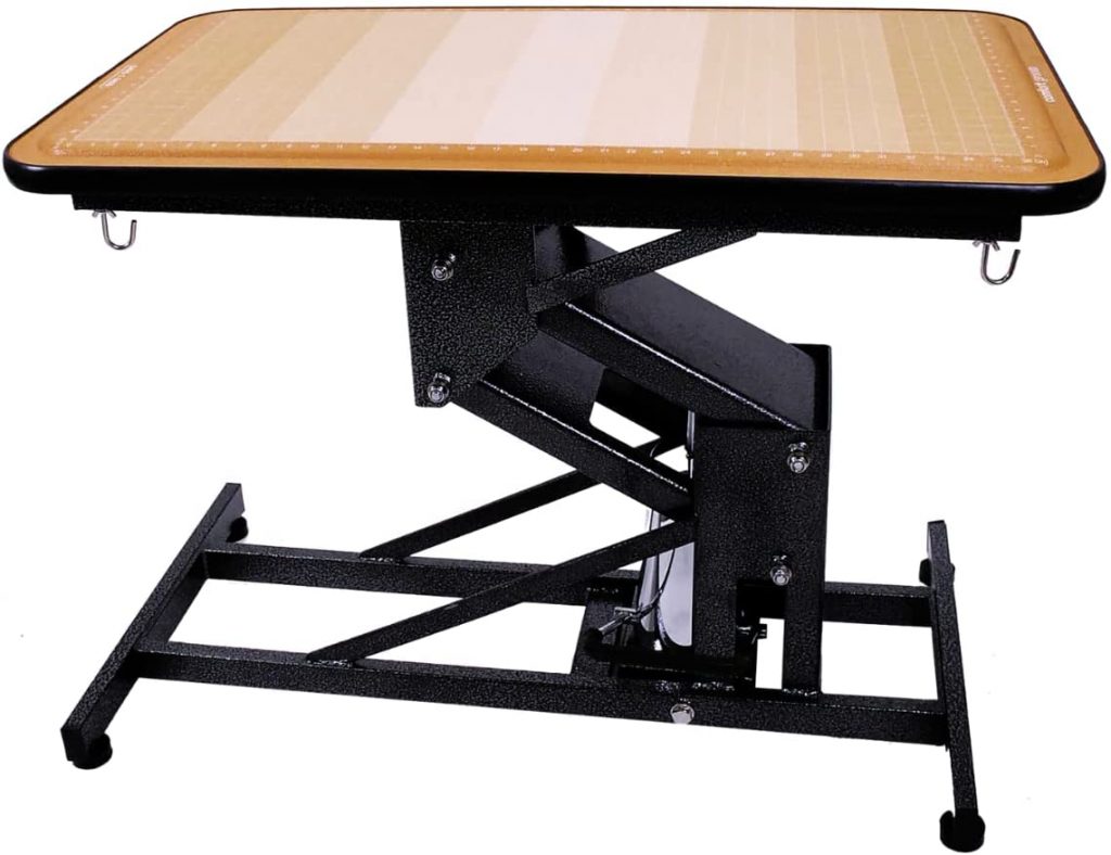 Z-Lift Hydraulic Grooming Table by ComfortGroom